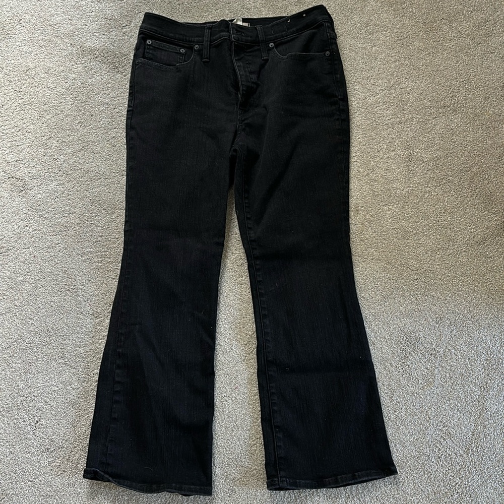 Madewell black amid rise kick out jeans